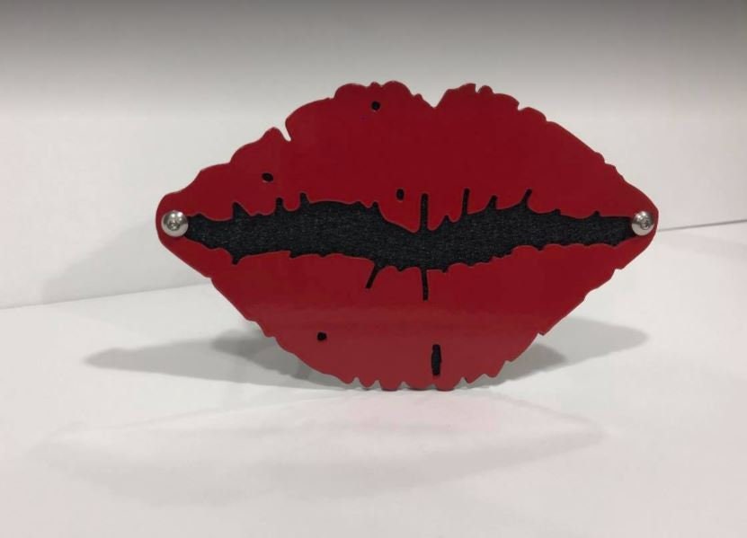 Lips Hitch Cover